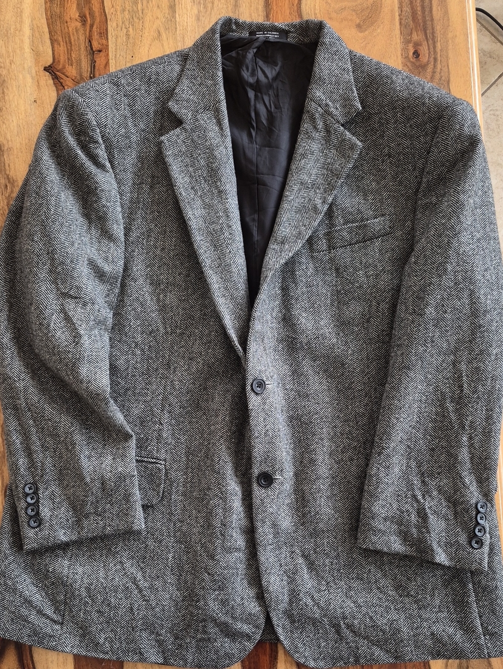 John Ashford 50% Lambswool & 50% Wool Two Button Blazer Sz 48R